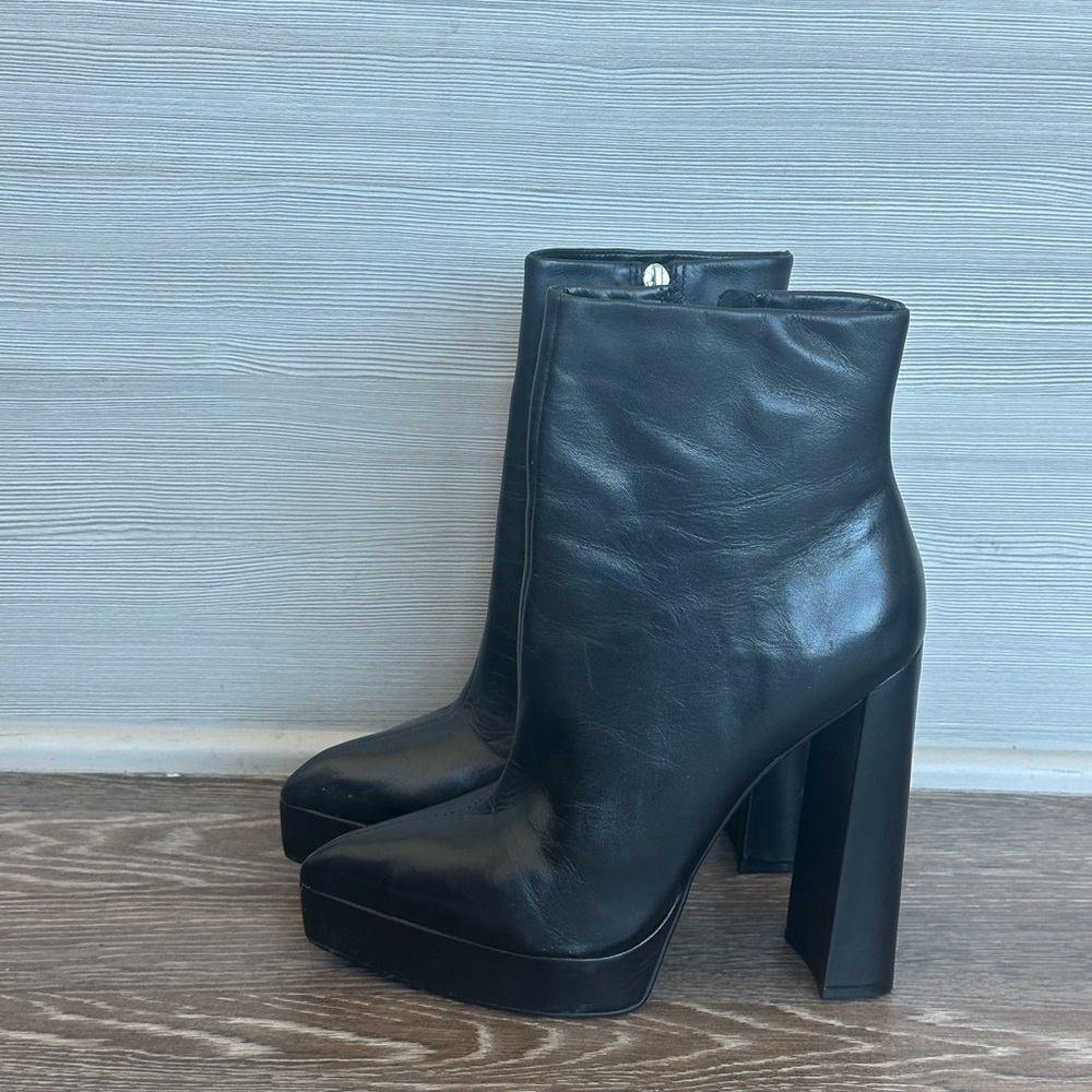 Steve Madden Platform Ankle Boots